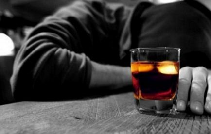 Алкоголь після інсульту чи можна, спиртне, наслідки, сумісність