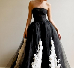 Найдешевші незвичайні весільні сукні - красиві і неординарні