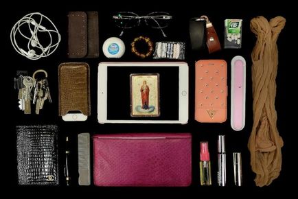 Ce este în saci de femei (17 fotografii) - trinitate