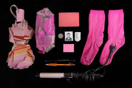 Що знаходиться в жіночих сумках (17 фото) - Трініксі