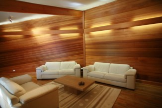 Дерев'яні стінові панелі для монтажу всередині будинку