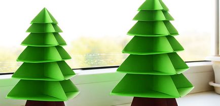 Karácsonyfa hullámpapírból kezeddel mesterkurzusokat lépésről lépésre fotók, videók