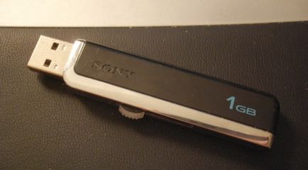 Fapte despre cât de multe cicluri de scriere au o unitate flash USB cu periferice, dispozitive, recenzii și evaluări ale acestora