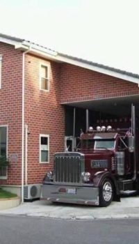 Garaj pentru caracteristici de construcție a camioanelor, sdelai garazh