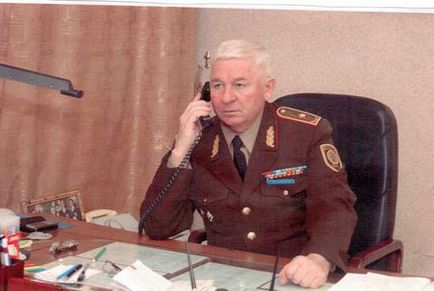 Generalul-maior, Gennady Nasonovsky, de o jumătate de secol este loial rezervoarelor