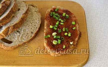 Sandvișuri fierbinți cu cârnați și brânză (10 fotografii)