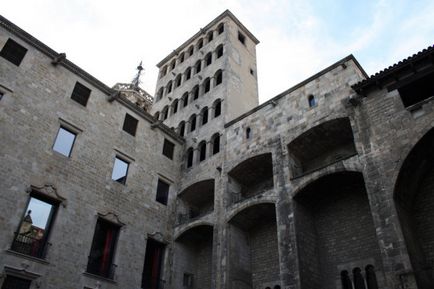 Готичний квартал в Барселоні (barri gotic) пам'ятки, карта, маршрут, фото, відео