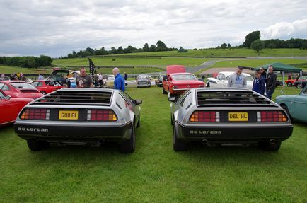 History DMC-12 DeLorean