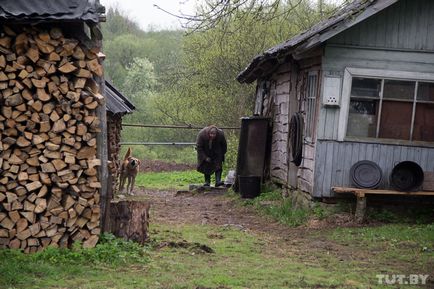 Amint eléri a kor a óhitűek Village közelében Vityebszk