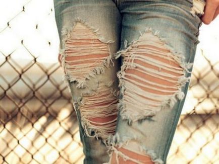 Як порвати джинси - робимо рвані джинси - одяг