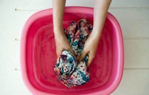 Cum să spălați în mod corespunzător vâscoză, sfaturi pentru gospodine