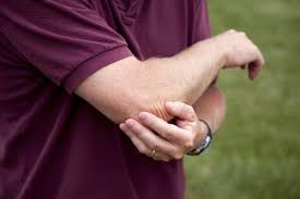 Cum de a dezvolta o mână după o fractură a LFC, masaj, exerciții