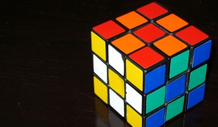 Як змастити кубик рубика
