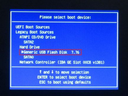 Cum se pornește de pe o unitate flash USB
