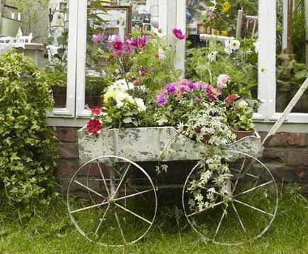 Country Garden a kertben, hogyan lehet legyőzni a rusztikus kényelmet kerttervezés