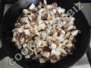 Картопляні зрази з м'ясом і грибами - смачний домашній покроковий рецепт з фото