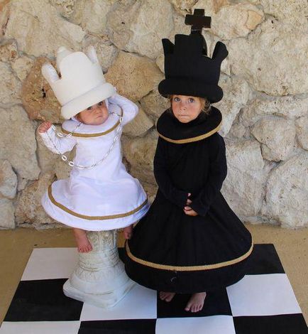 Suit Chess királynő saját kezűleg (suit) Suit Chess királynő saját kezűleg
