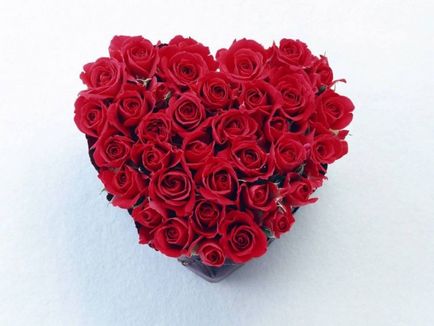 Fotografii frumoase cu imaginea de inimi și trandafiri, o revistă online pozitivă