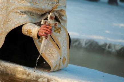 Vízkereszt hagyománya hogyan felel meg a szent fesztivál (a) Vízkereszt hagyománya hogyan felel meg a szent ünnepen