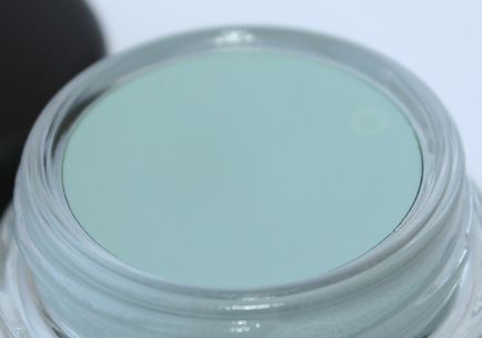 Make-up cu culoarea mea preferată Make-up cu culoarea mea preferată