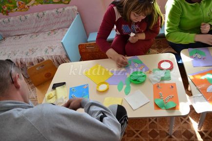 Майстер-клас для батьків аплікація з серветок