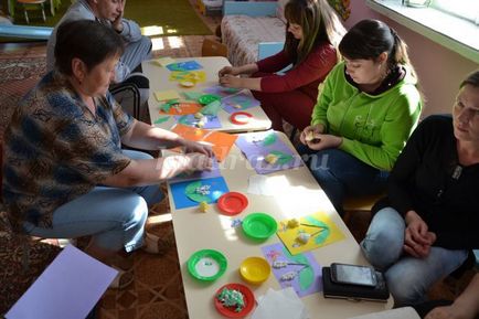 Майстер-клас для батьків аплікація з серветок