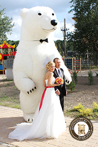 Ведмеді на весілля в білорусі - шоу танцюючих ведмедів