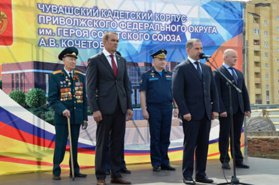 Михайло бабич до вирішення будувати нову будівлю підштовхнули неодноразові звернення батьків