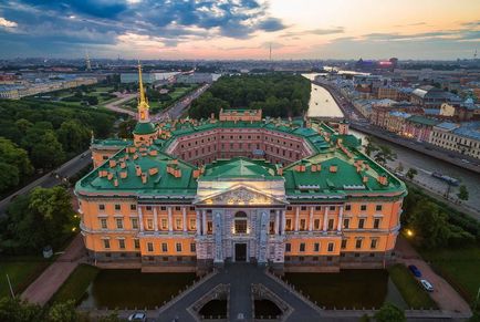 Castelul Mikhailovsky din excursii la St. Petersburg, expoziții acum