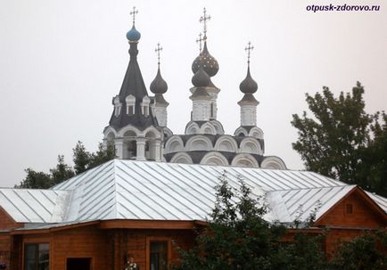 Монастир Петра і Февронії, їх мощі