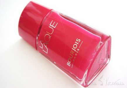 Нова геометрія кольору від bourjois з лаком для нігтів la laque у відтінку 6 fuchsiao bella