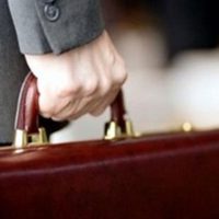 Restricții pentru desfășurarea serviciului public