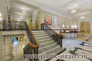 Despre clinică este centrul de cosmetologie și chirurgie plastică