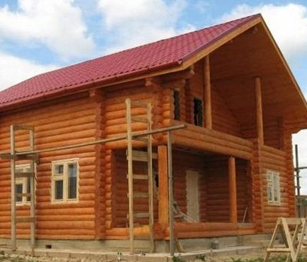 LLC „Szibéria-ház” - alacsony nő épület Tyumenba az építési villák, családi házak