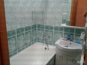 Особливості вибору і установки пластикових панелей, що імітують плитку для ванної