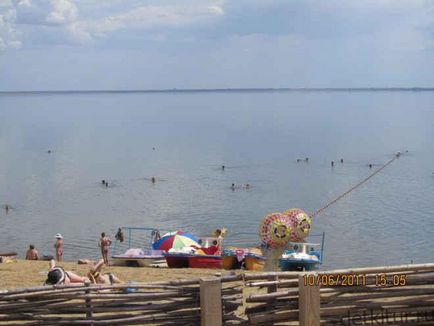 Відпочинок з дітьми на озері ярину, діти і подорожі