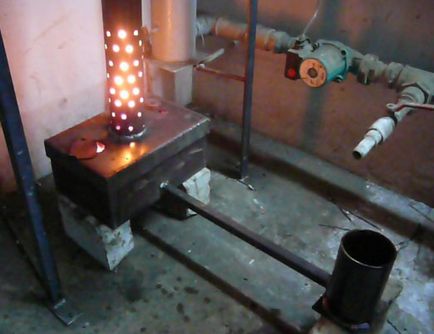 Încălzirea cazanelor de încălzire cu autoservire pe combustibil și minerit, exemple de fotografii și video