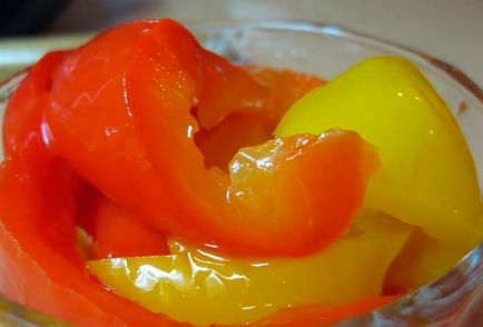 Pepper olajban télen egy egyszerű recept a finom falatok