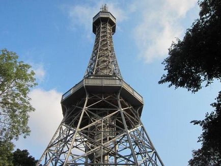 Петршинська вежа в Празі як дістатися