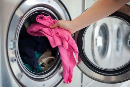De ce mașina de spălat, atunci când se rotește, face un zgomot puternic de la tambur, cauza zgomotului,