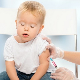 Az influenza elleni védőoltást gyermekeknek előnyeiről és hátrányairól arról, hogy a gyermeket egy influenza elleni védőoltást