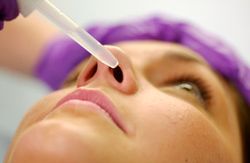 Picături antivirale în nas - care sunt tratate și ieftin la un preț