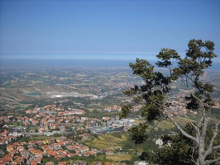 Călătoriți în San Marino despre o excursie la San Marino din Rimini