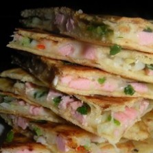 Quesadillas (keysadias) csirke és bab