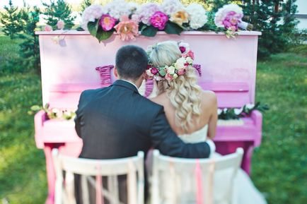 Ruslan és Julia - esküvő stílusosan - Ombre - Internet kiadás oldal szeretet