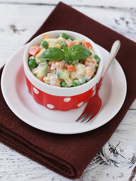 Salată cu castraveți - rețete delicioase cu fotografii și videoclipuri