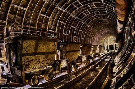 Titkos Kijev Metro-2, hova menjen, mit látni, ahol pihenni Kijevben