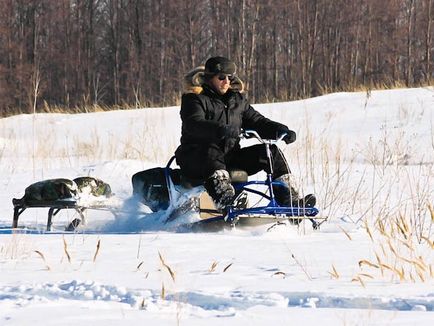 Motorosszán Husky - felülvizsgálata, módosítások és technikai jellemzőit a modell