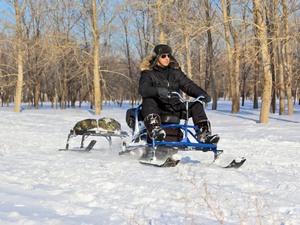 Motorosszán Husky - felülvizsgálata, módosítások és technikai jellemzőit a modell