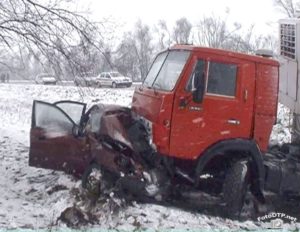 Álomértelmezés KAMAZ nagy elzárta az utat, vagy lovagolni egy álom, amit